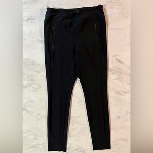 EUC Athleta Black Hybrid Ankle Pant Size LT